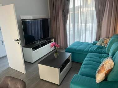 Kira - Ev olarak Sarafovo,  Burgas