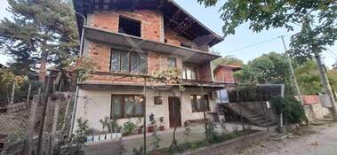 For sale - House in Brestovica,  Plovdiv