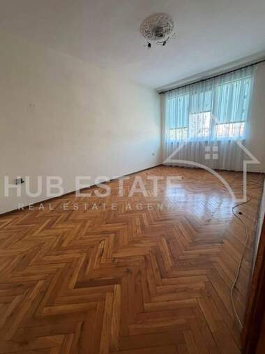 Продажа - Квартира в Енергоразпределение,  Добрич