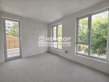 Vânzare - Apartament în Kiuceuk Parij,  Plovdiv
