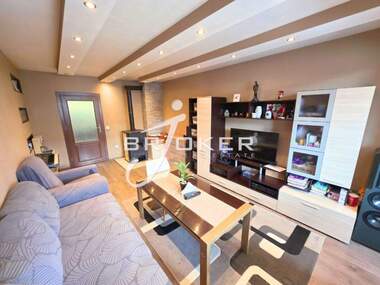 Vânzare - Apartament în Văzrojdenți,  Kărdjali