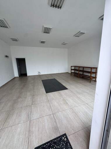 Verkauf - Laden/Büro/Schönheitssalon/Zahnarztbüro in Trakia,  Plowdiw