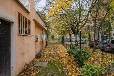 For sale - Office in Trakia,  Plovdiv