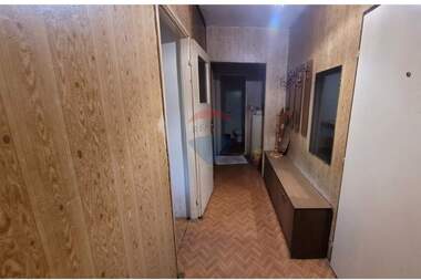Продажба - Апартамент в Родина 1,  Русе