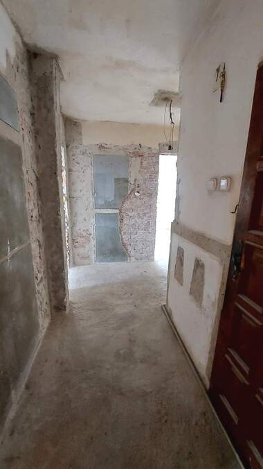 For sale - Apartment in Uchilishtni,  Haskovo