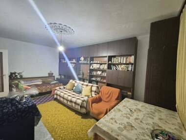 Продажба - Апартамент в Дружба 3,  Русе
