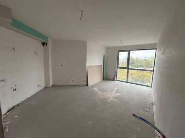 For sale - Apartment in Studentski grad,  Sofia