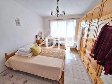 Satış - Apartman olarak Vazrojdenci,  Karcali