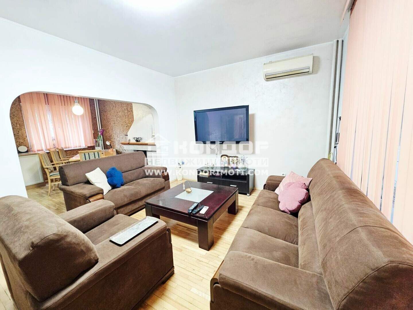 Τρίδωμο Διαμέρισμα σε Κιούτσουκ Παριζ, Πλοβδιβ – φωτογραφία 3