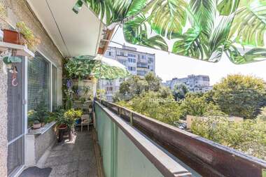 Vânzare - Apartament în Mladost 1,  Varna