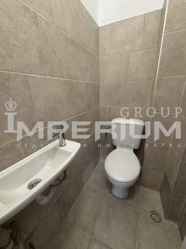 For rent - Office in Sportna zala,  Varna