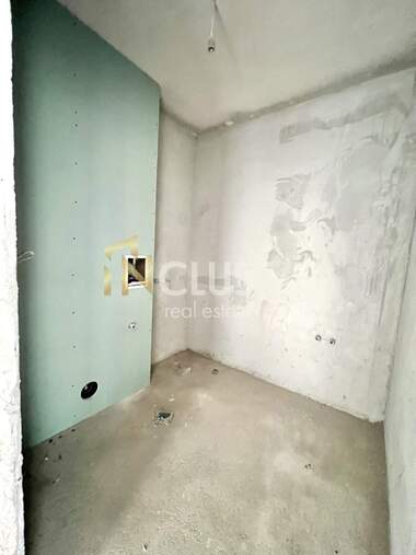 Verkauf - Wohnung in Üjen,  Plowdiw