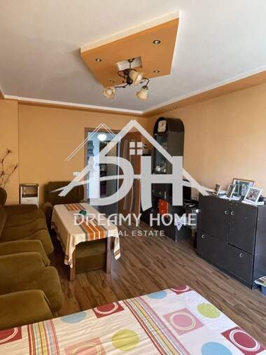 Satış - Apartman olarak Vazrojdenci,  Karcali