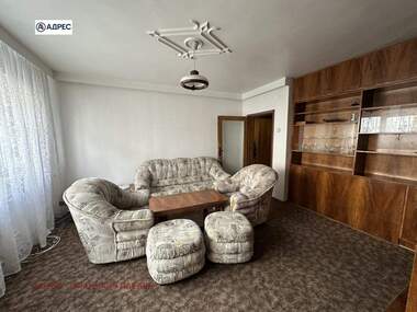 Închiriere - Apartament în Ideal City Center,  Pleven