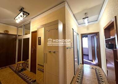 Продажба - Апартамент във Въстанически,  Пловдив