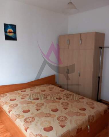 Închiriere - Apartament în Văzrajdane 1,  Varna