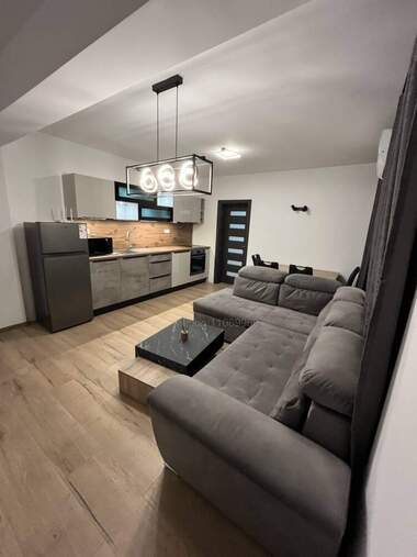Miete - Wohnung in Kütschuk Parij,  Plowdiw