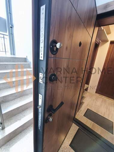 Închiriere - Apartament în Pogrebi,  Varna