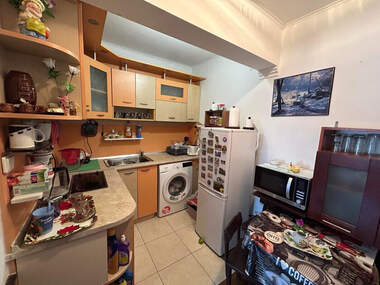 Продажба - Апартамент в Дружба 3,  Русе