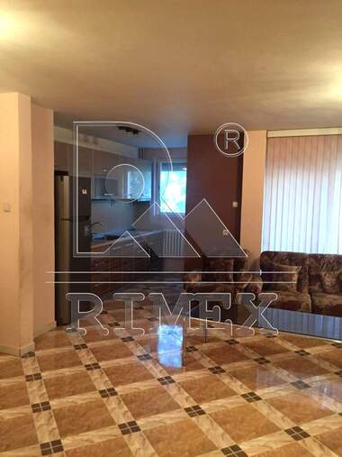 For rent - Apartment in Mladejki halm,  Plovdiv