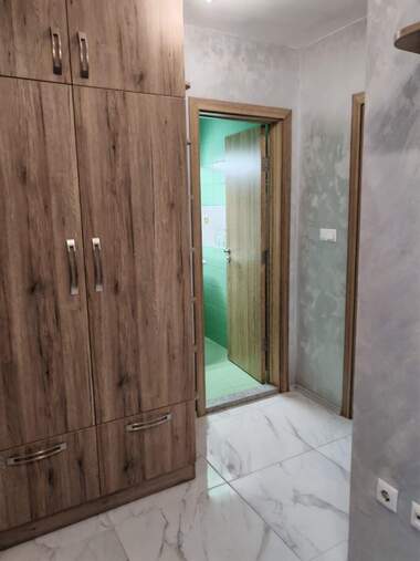 Продажба - Апартамент в Зимно кино Тракия,  Варна