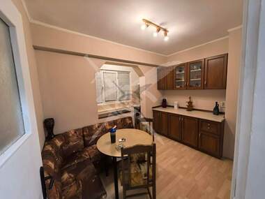 Продажба - Апартамент в Главиница,  Пазарджик