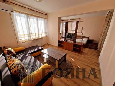 Vânzare - Apartament în Center,  Ruse