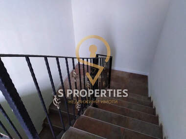 For sale - House in Zelenika,  Varna