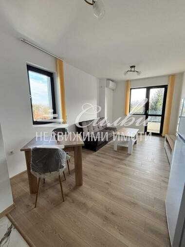Ενοίκιο - Διαμέρισμα σε Херсон,  Шумен
