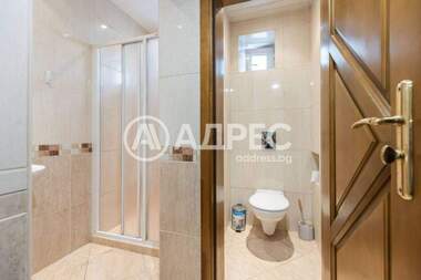 Închiriere - Apartament în Neptun,  Varna