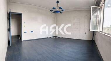 Satış - Apartman olarak Oborishte,  Sofia