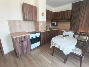 Miete - Wohnung in Kütschuk Parij,  Plowdiw