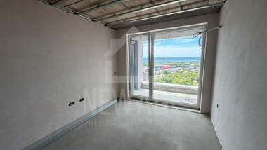 Vânzare - Apartament în Vladislavovo,  Varna