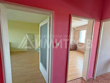 For sale - Apartment in Novi Pazar,  Shumen