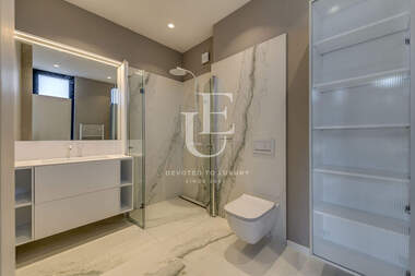 Vânzare - Apartament în Boiana,  Sofia