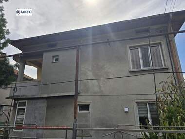 For sale - Floor of a house in Opanets,  Pleven