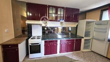 For rent - Apartment in Centеr,  Veliko Tarnovo