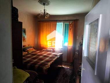 Verkauf - Wohnung in Zentar,  Iambol