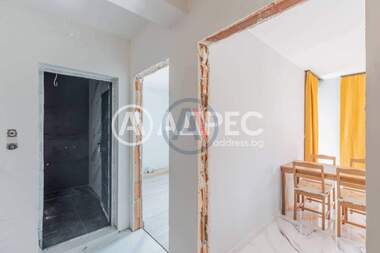 Satış - Apartman olarak Vazrajdane 3,  Varna