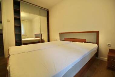 For rent - Apartment in Vazrajdane,  Burgas