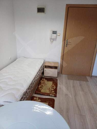 For rent - Apartment in Liatno kino Trakia,  Varna