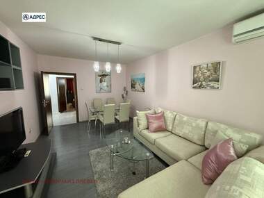 Închiriere - Apartament în Ideal City Center,  Pleven