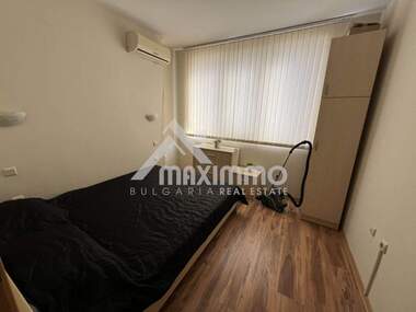 For sale - Apartment in Kolhozen pazar,  Varna