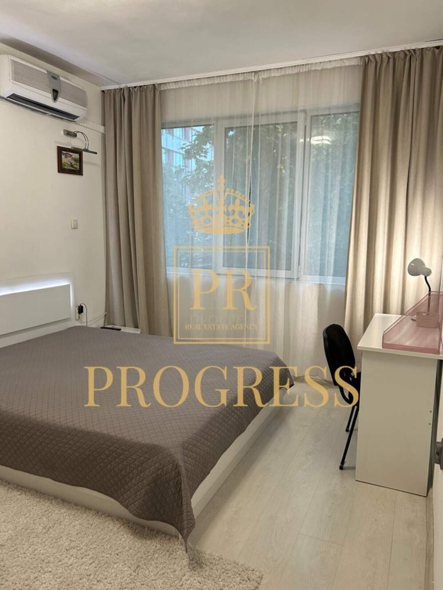 Cu trei camere Apartament în Mladejki hălm, Plovdiv – fotografia 9