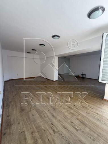 For rent - Office in Center,  Plovdiv