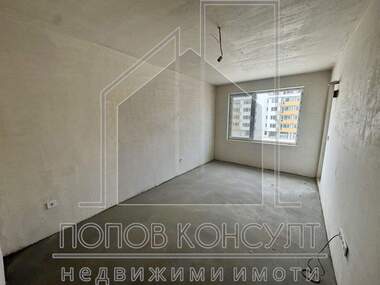 Продажба - Апартамент в Остромила,  Пловдив