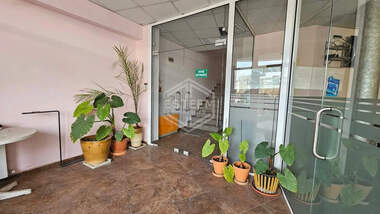 Miete - Büro in Promischlena zona - Iztok,  Ruse