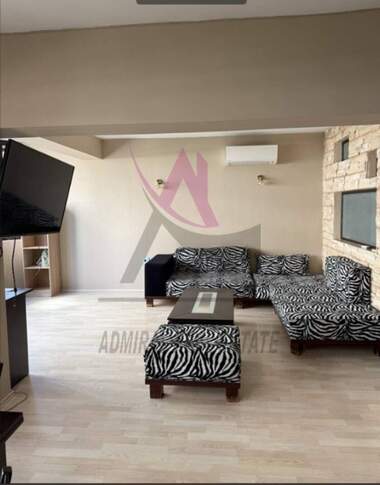 Închiriere - Apartament în Ceaîka,  Varna