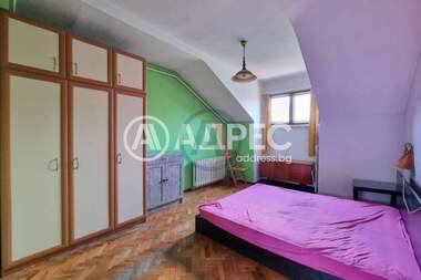 For sale - Apartment in Geo Milev,  Sofia