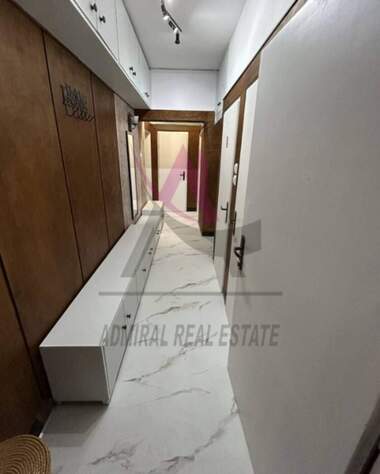 Închiriere - Apartament în Ceaîka,  Varna
